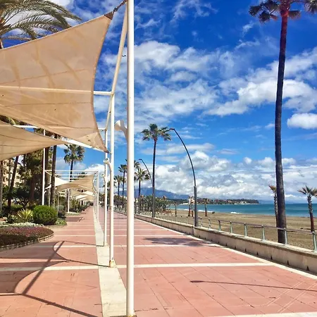 Unique Andalusian Townhouse next to Beach Estepona Extérieur photo