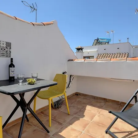 Unique Andalusian Townhouse next to Beach Estepona Extérieur photo